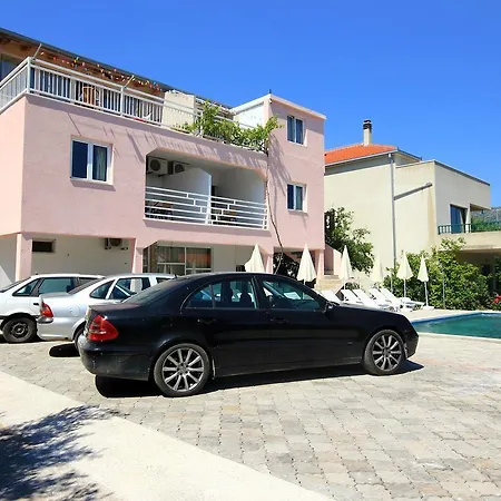 10166c Apartman *